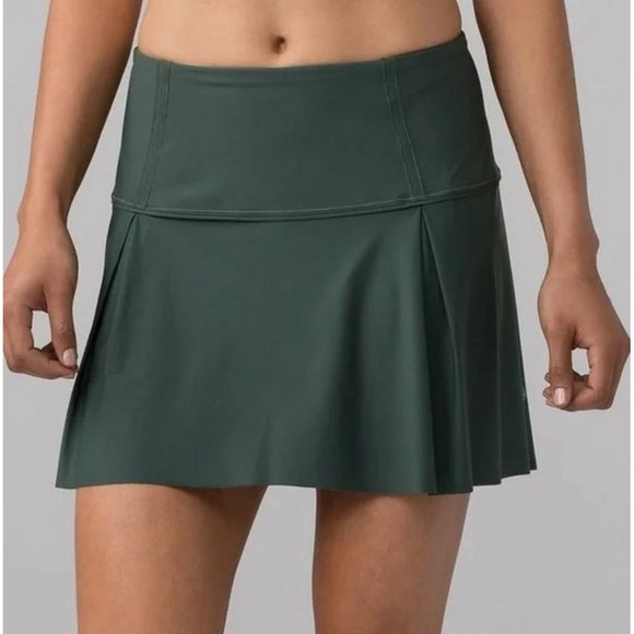 lululemon athletica Dresses & Skirts - LULULEMON |  Lost In Pace Skirt Skort in Dark Forest Side Pockets Size 4
